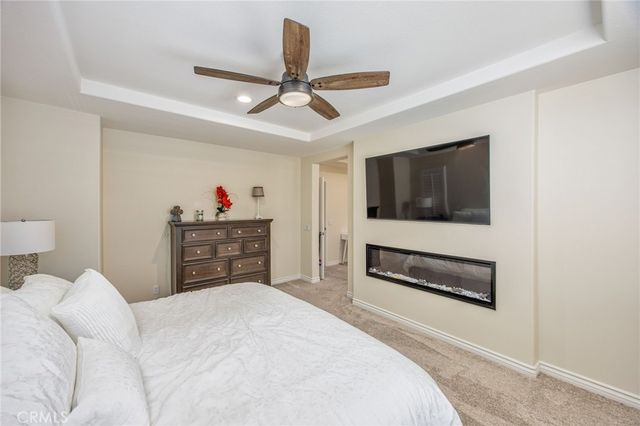 3276 Huntfield St, Corona, CA 92882