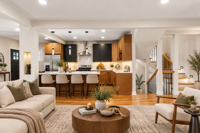 4256 N Monitor Avenue, Chicago, IL 60634
