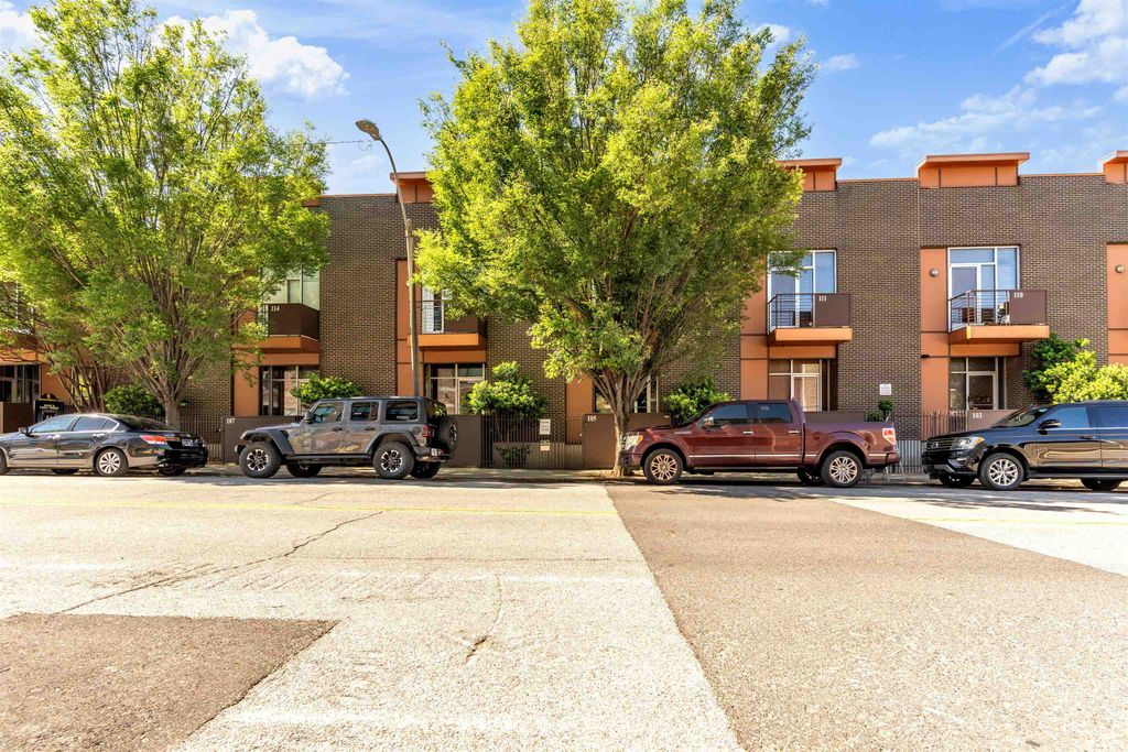 437 Monroe Ave Apt 105, Memphis, TN 38103
