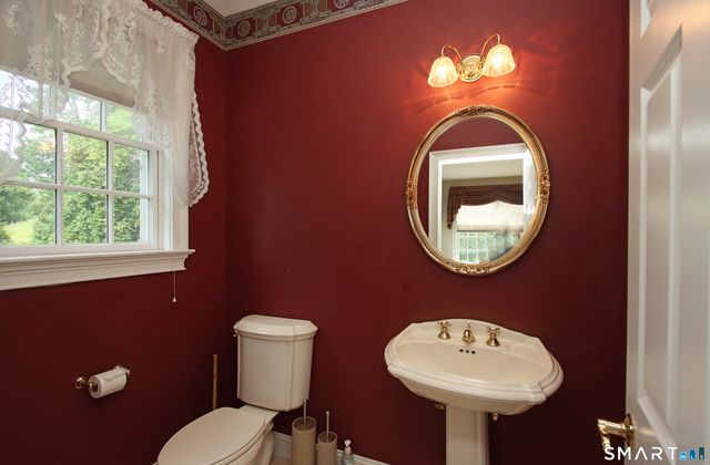 11 Long Meadow Lane, Redding, CT 06896