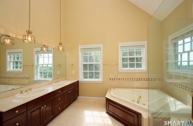 11 Long Meadow Lane, Redding, CT 06896