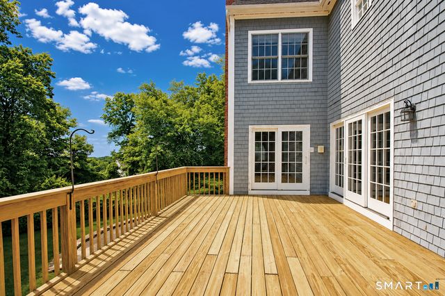 11 Long Meadow Lane, Redding, CT 06896