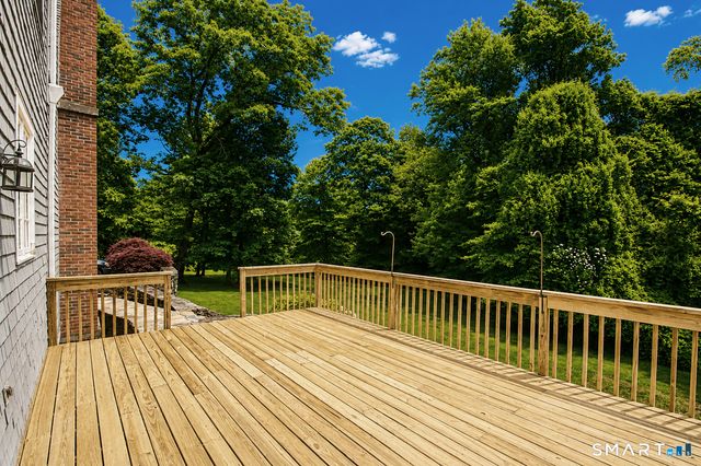 11 Long Meadow Lane, Redding, CT 06896