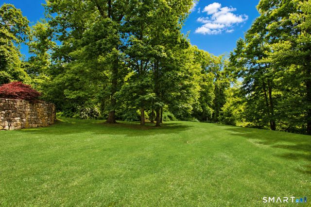 11 Long Meadow Lane, Redding, CT 06896