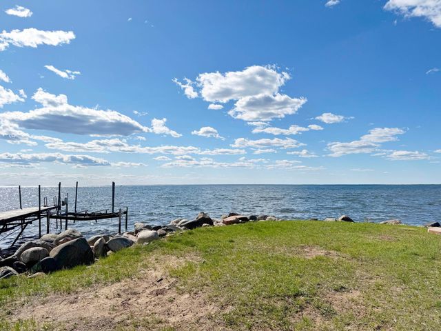 20429 326th Avenue 15, Isle, MN 56342