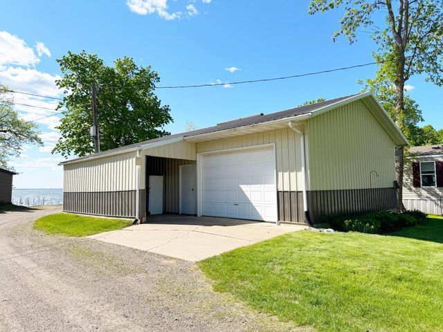 20429 326th Avenue 15, Isle, MN 56342
