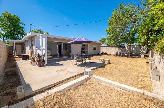 541 E Greenhaven, Covina, CA 91723