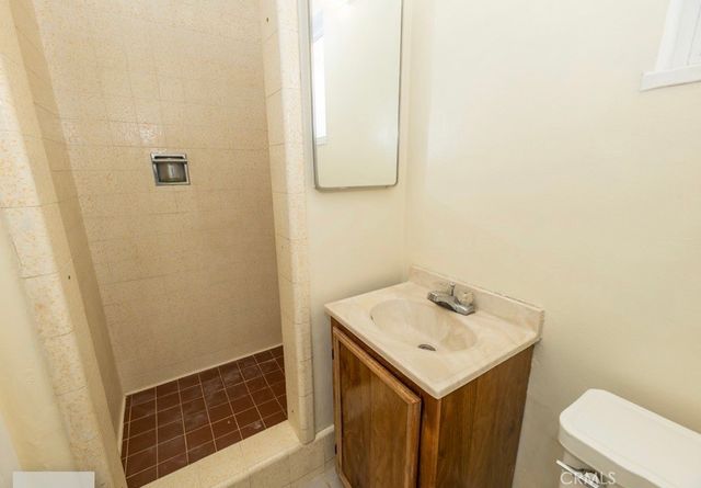 541 E Greenhaven, Covina, CA 91723