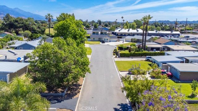 541 E Greenhaven, Covina, CA 91723