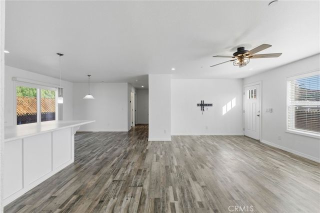 511 Lookout Street, Lake Elsinore, CA 92530