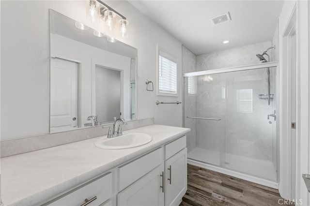 511 Lookout Street, Lake Elsinore, CA 92530