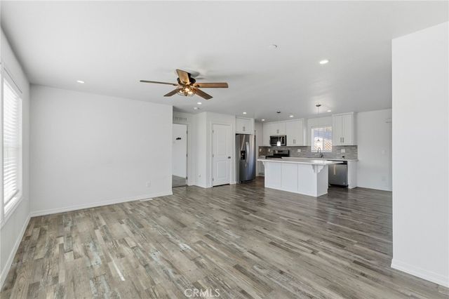 511 Lookout Street, Lake Elsinore, CA 92530