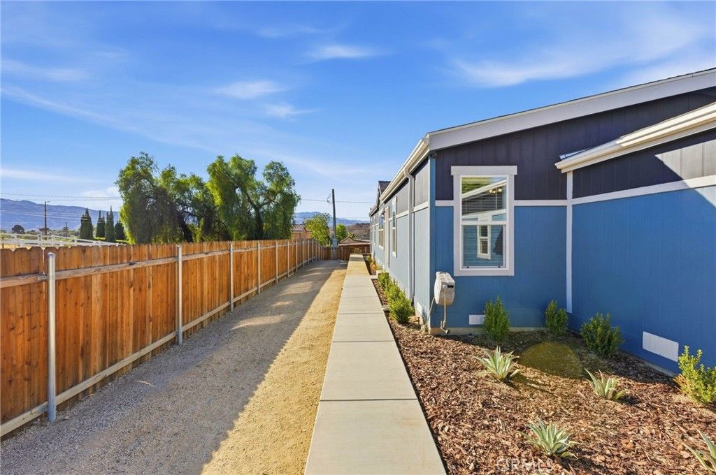 511 Lookout Street, Lake Elsinore, CA 92530 — photo 5