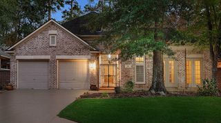 59 W Palmer Bend, The Woodlands, TX 77381