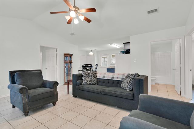 210 Hilltop Circle, Blue Ridge, TX 75424