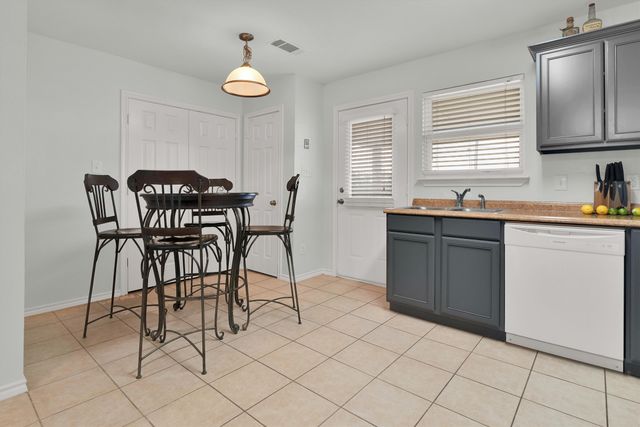 210 Hilltop Circle, Blue Ridge, TX 75424