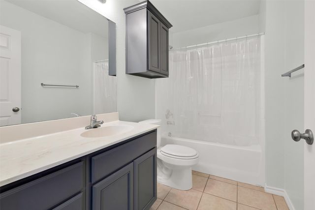 210 Hilltop Circle, Blue Ridge, TX 75424
