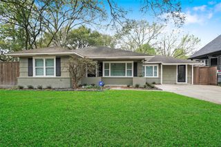 1229 Timbergrove Lane, Houston, TX 77008