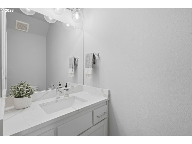 10813 Ne 119TH Pl, Vancouver, WA 98662