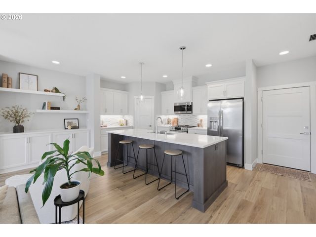 10813 Ne 119TH Pl, Vancouver, WA 98662