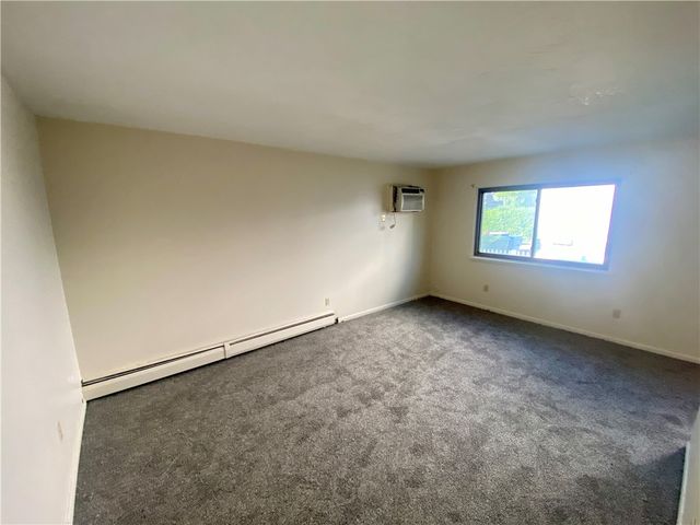 618 Garson Ave, Rochester, NY 14609