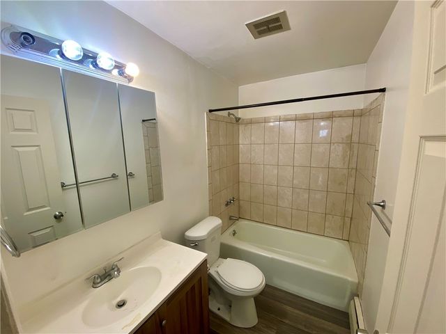 618 Garson Ave, Rochester, NY 14609