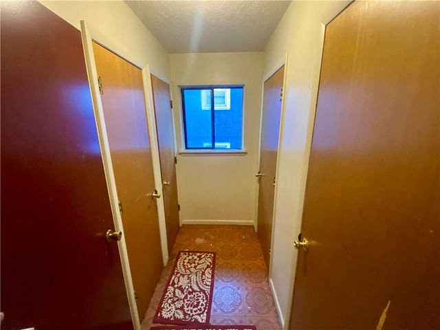 618 Garson Ave, Rochester, NY 14609
