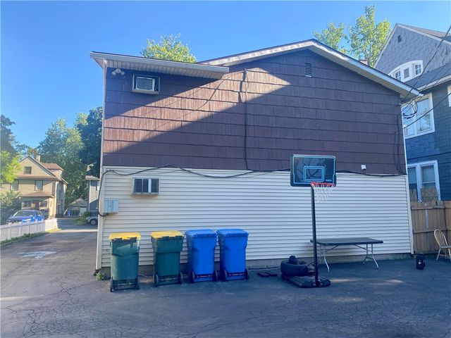 618 Garson Ave, Rochester, NY 14609
