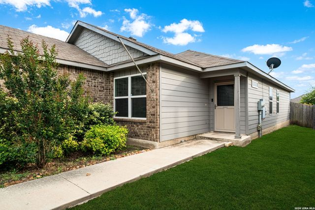 4619 HEATHERS CROSS, St Hedwig, TX 78152