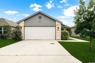 4619 HEATHERS CROSS, St Hedwig, TX 78152