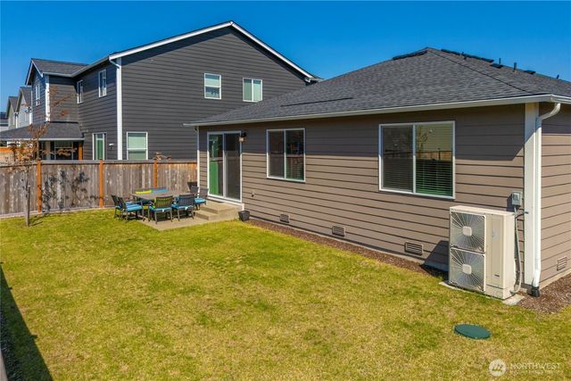19818 135th Avenue E, Graham, WA 98338