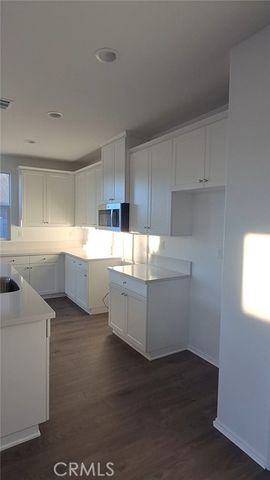 2631 Moonshimmer Street, Hemet, CA 92543