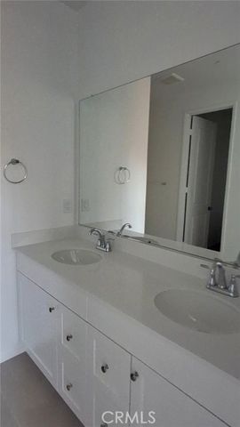 2631 Moonshimmer Street, Hemet, CA 92543