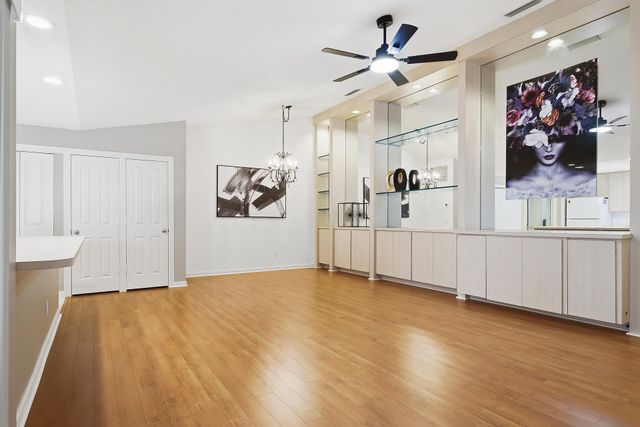 9502 Chapman Oak Court, Palm Beach Gardens, FL 33410