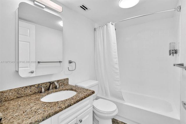 8900 Collins Ave 304, Surfside, FL 33154