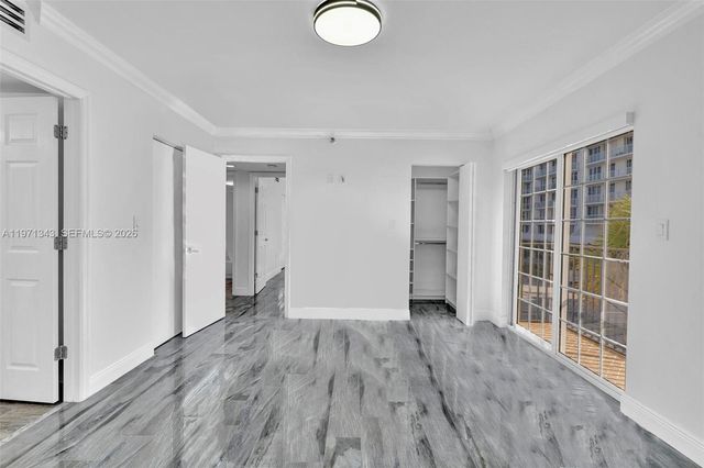 8900 Collins Ave 304, Surfside, FL 33154