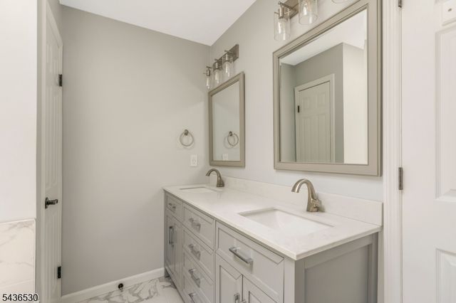 16 Knollcroft Rd, Bernards Twp., NJ 07920