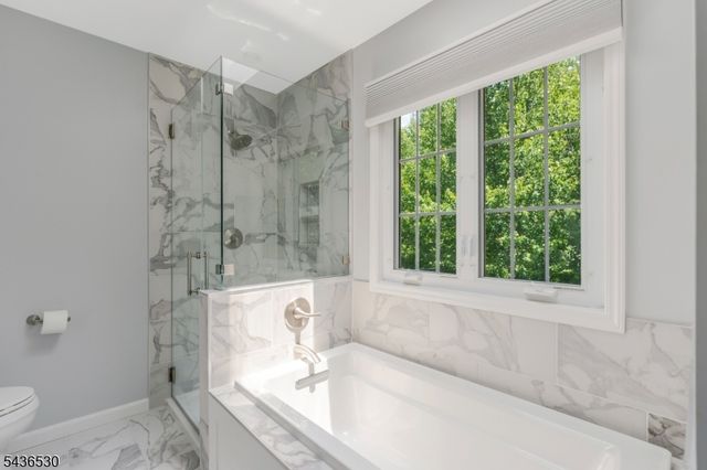 16 Knollcroft Rd, Bernards Twp., NJ 07920