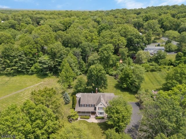 16 Knollcroft Rd, Bernards Twp., NJ 07920