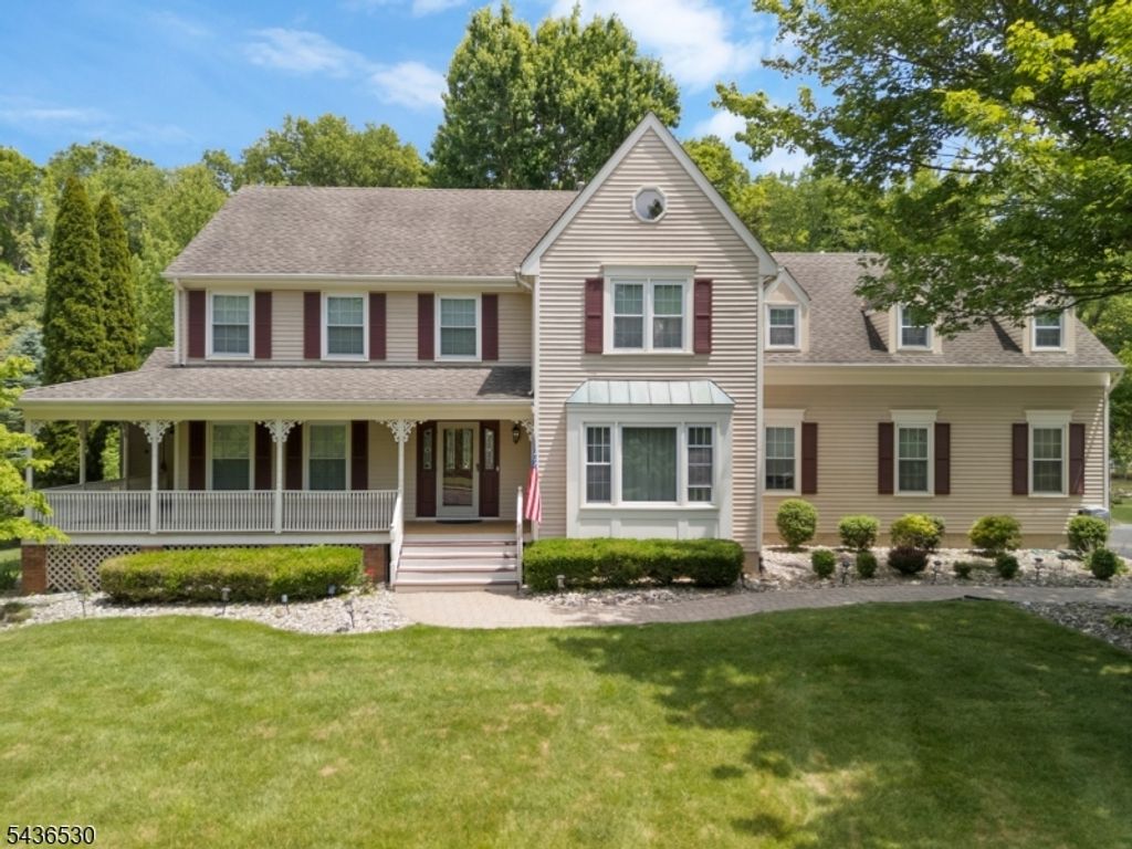16 Knollcroft Rd, Bernards Twp., NJ 07920