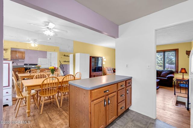 5 Hawaii Road, Jackson, NJ 08527