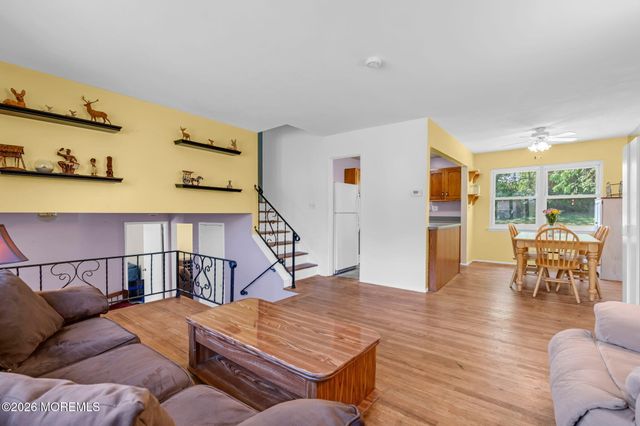 5 Hawaii Road, Jackson, NJ 08527