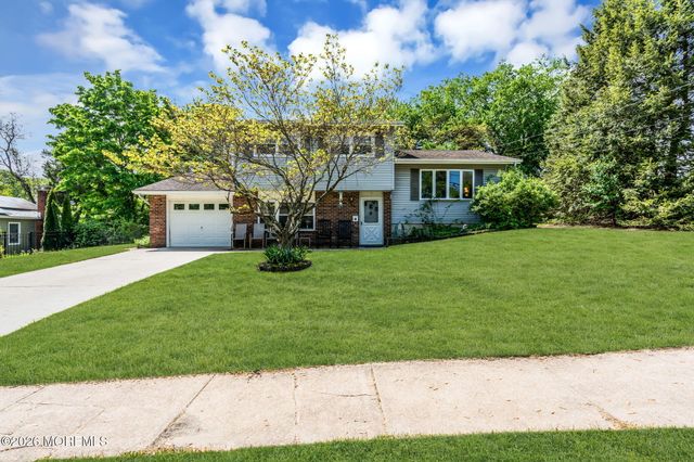 5 Hawaii Road, Jackson, NJ 08527