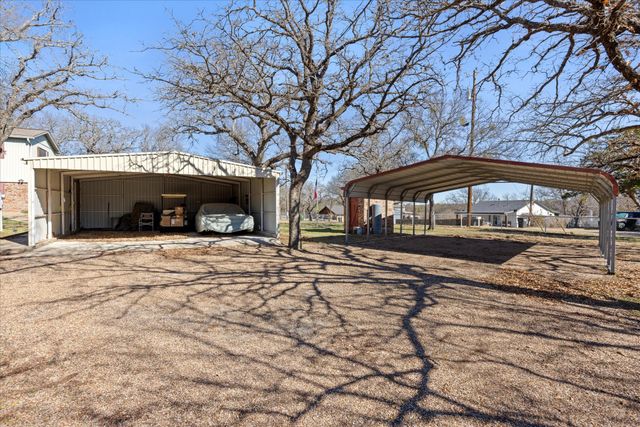 393 Kennon Circle, Palo Pinto, TX 76484