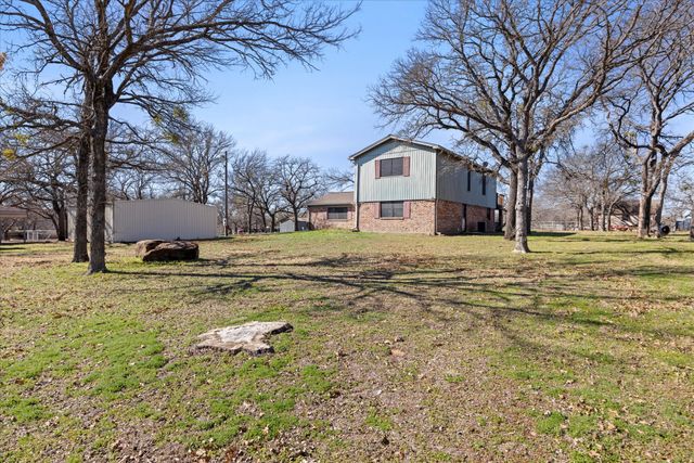 393 Kennon Circle, Palo Pinto, TX 76484