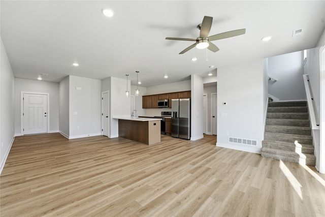 235 NW Waverly Drive, Waukee, IA 50263