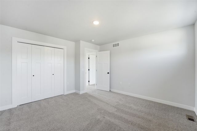 235 NW Waverly Drive, Waukee, IA 50263