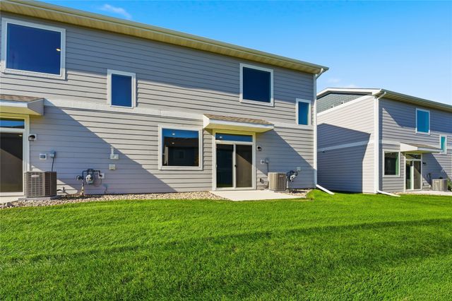 235 NW Waverly Drive, Waukee, IA 50263