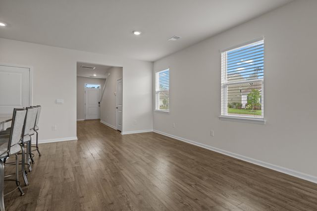 501 Hogwart Ln., Longs, SC 29568