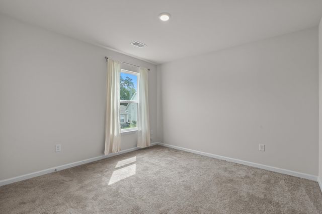 501 Hogwart Ln., Longs, SC 29568